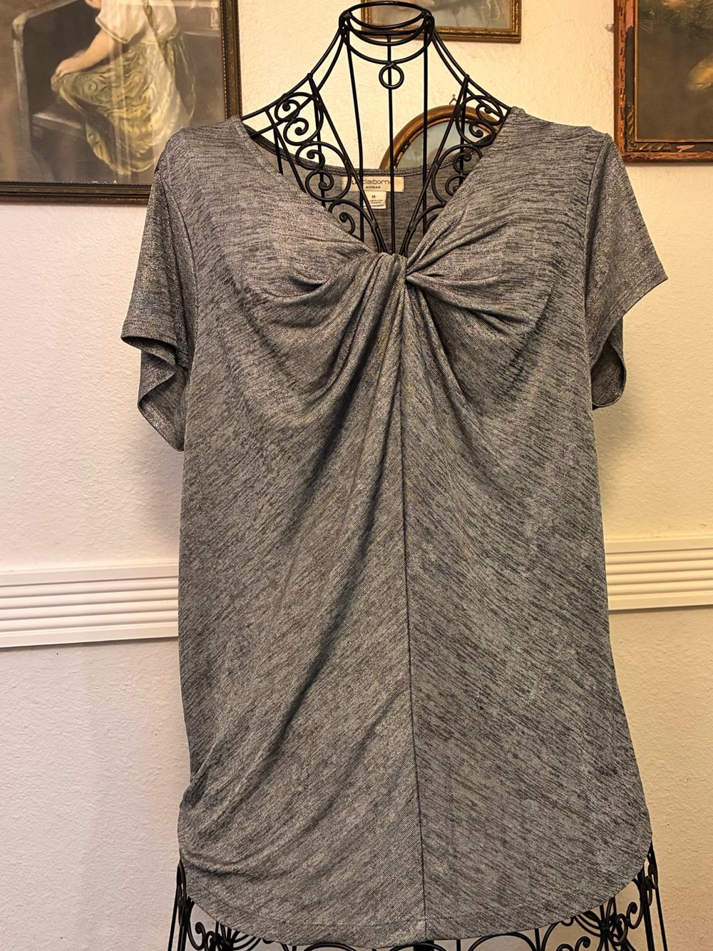 Liz Claiborne Heather Gray Twist-Front Short Sleeve Top